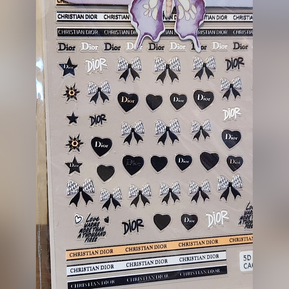 NAIL DECALS - Picture 2 of 3